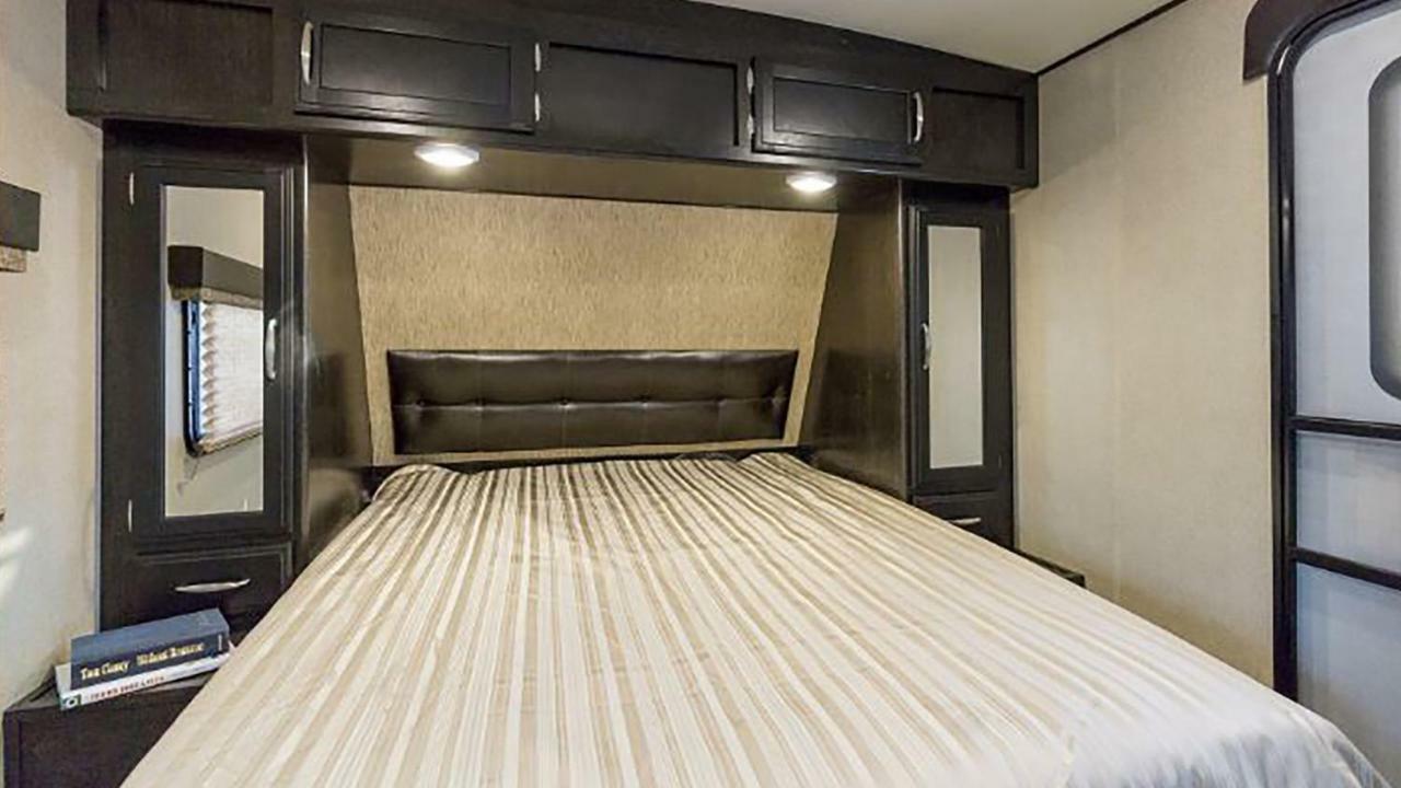 Kaedoe Hotel Page Luaran gambar